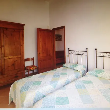 Castagnoli 3 Apartment